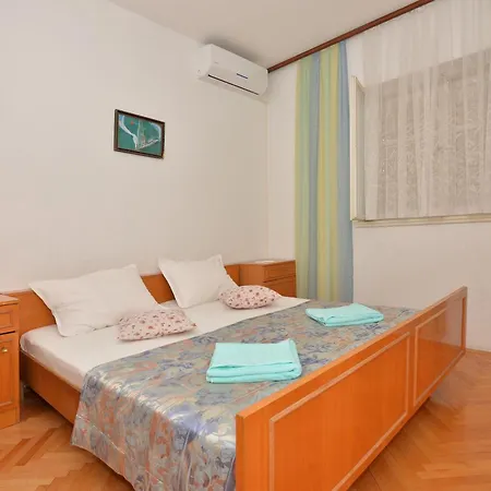 Apartment Vesna *